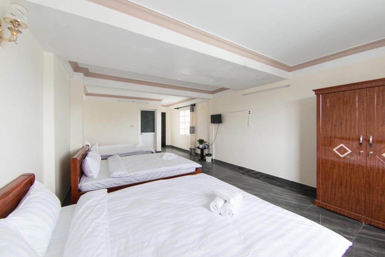 Dala Hotel Да Лат Екстериор снимка